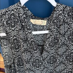 Pink Rose Black and White Patterned Top